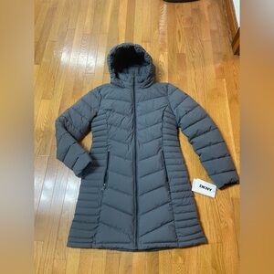 DKNY Women's  long, slate Gray Puffer Coat  water resistant  size- Medium NWT